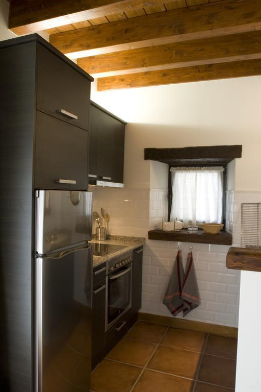 Apartamentos Rurales El Lleron Caso Zewnętrze zdjęcie