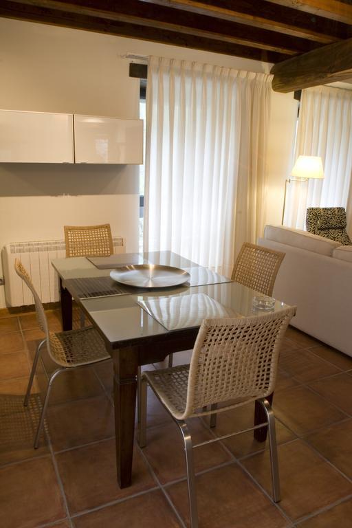 Apartamentos Rurales El Lleron Caso Zewnętrze zdjęcie